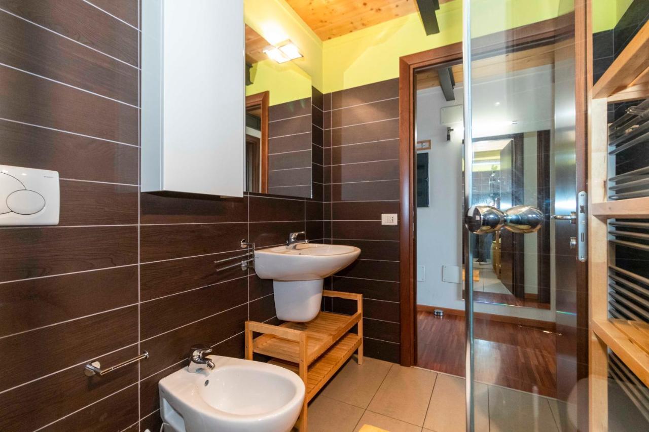 טורינו Dora Riverside Modern Apartment With Private Parking מראה חיצוני תמונה